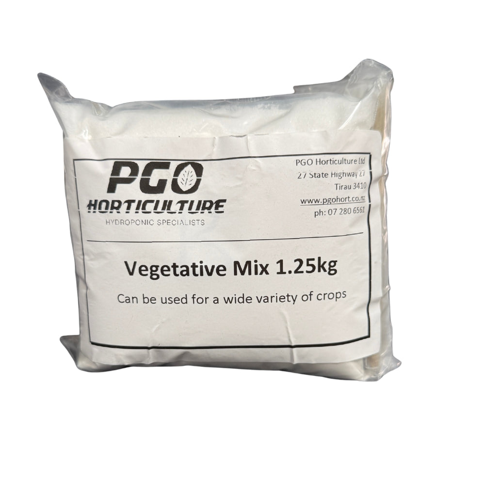 Pgo Hort NZ - Vegetative Dry Fertiliser Blend 1.25kgs